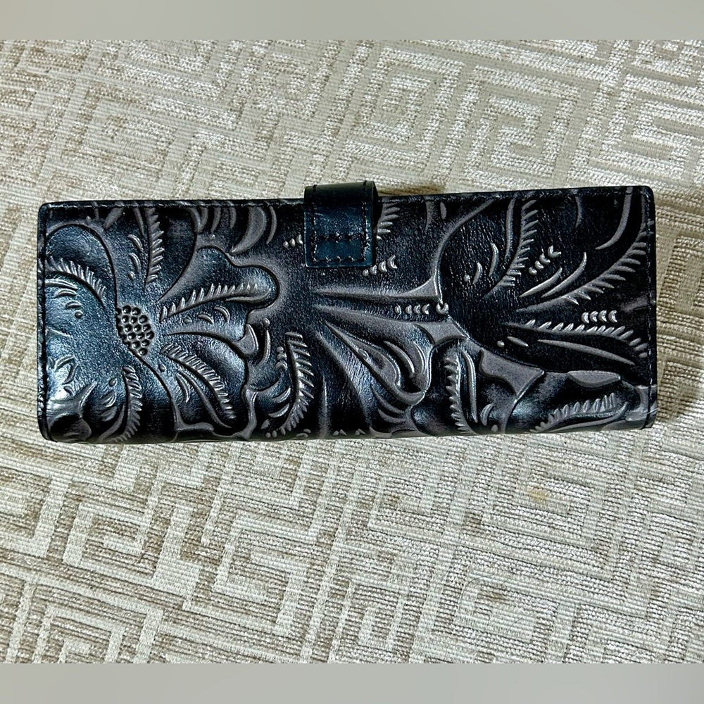 Patricia Nash Black Hand Tooled Marotta Card Holder Wallet Style Floral